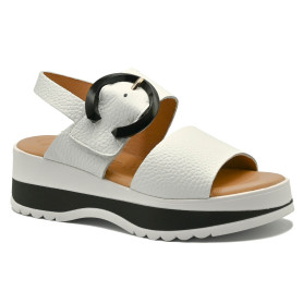 Valeria's 2621 women's comfort sandals white