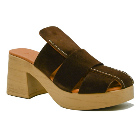 Mago 138-26703 women's mules brown